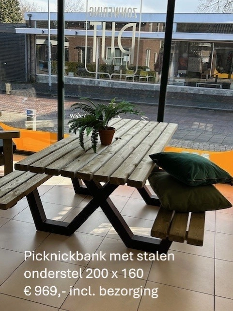 Picknickbank Met Stalen Onderstel